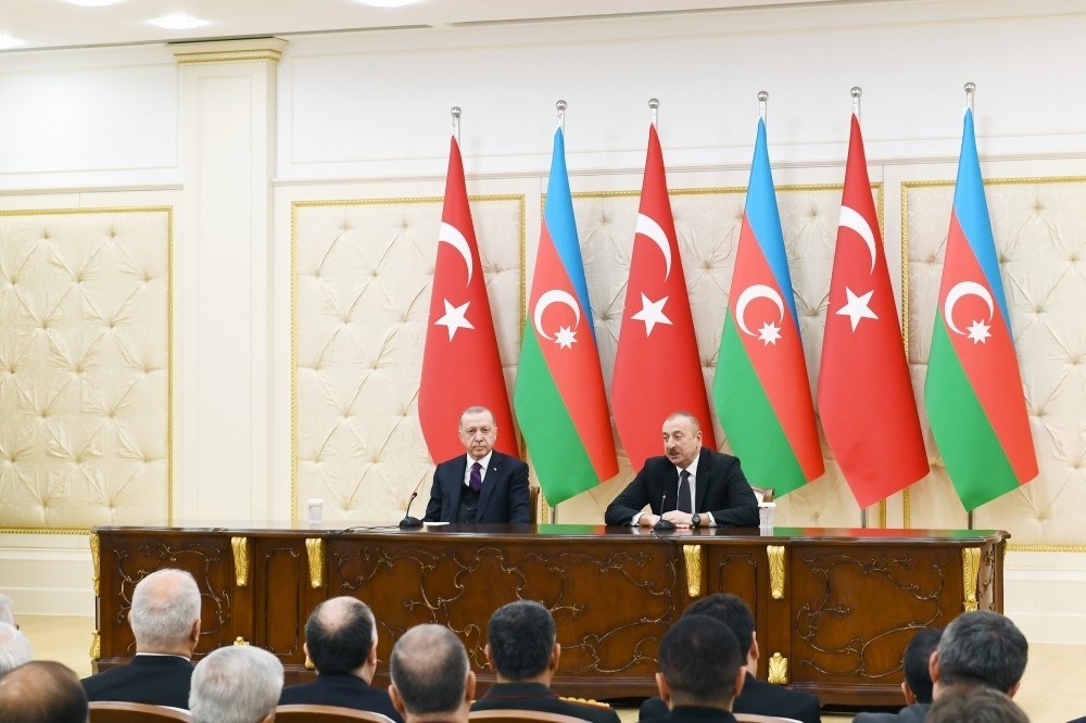 "Bir-birimizə arxayıq, bir-birimizə dayağıq" - Prezident
