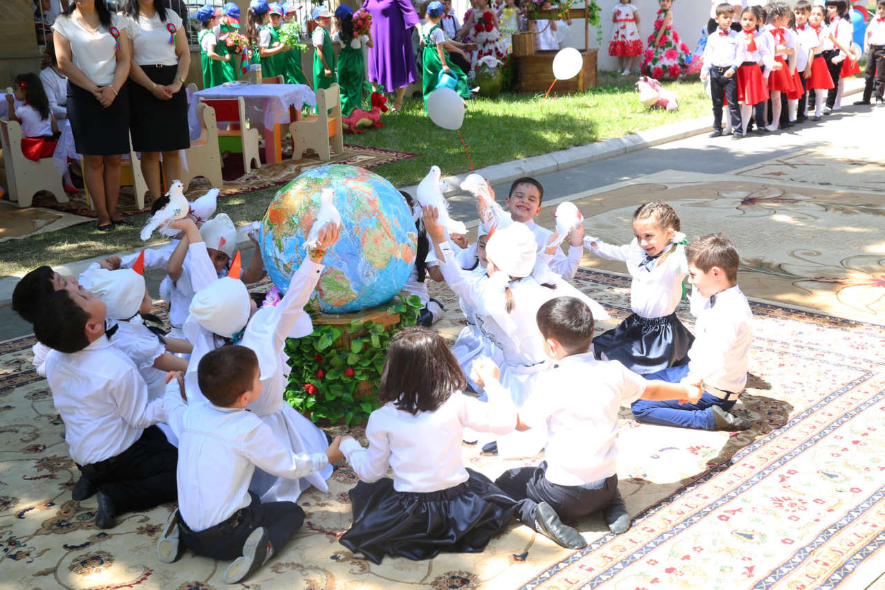 1 iyun - Uşaqların Beynəlxalq Müdafiəsi Günüdür