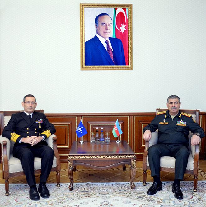 Zakir Həsənov NATO admiralını Ermənistanla sərhəddəki vəziyyət barədə məlumatlandırdı