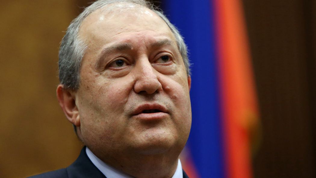 Ermənistan prezidenti istefaya getdi