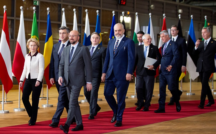 Aİ Azərbaycanı Avropa Siyasi Birliyi liderlərinin toplantısına dəvət etdi