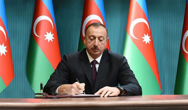 Bir qrup şəxs “Azərbaycan Prezidentinin fəxri diplomu” ilə təltif edildi