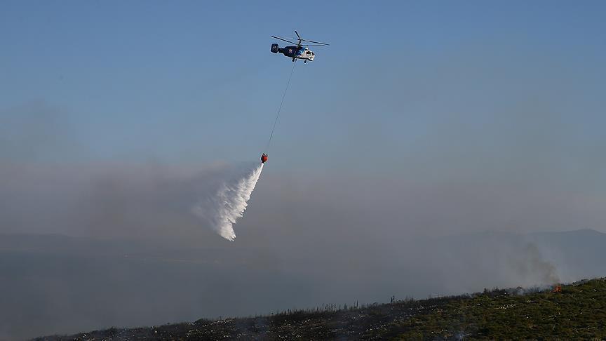 Türkiyədə yanğınsöndürən helikopter qəzaya uğradı